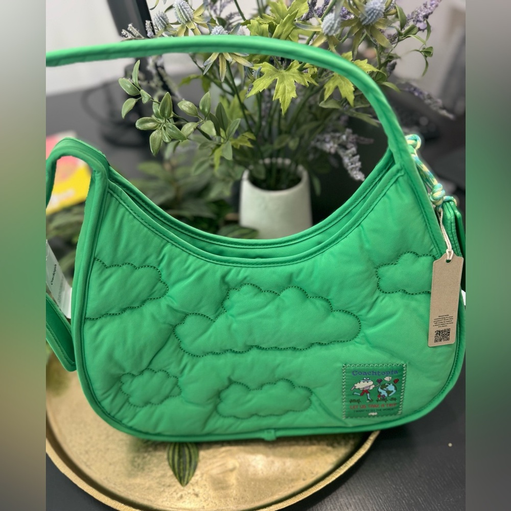 Coachtopia Loop Ergo Bag in Recycled Polyester
Cloud Quilted - Picture 6 of 7